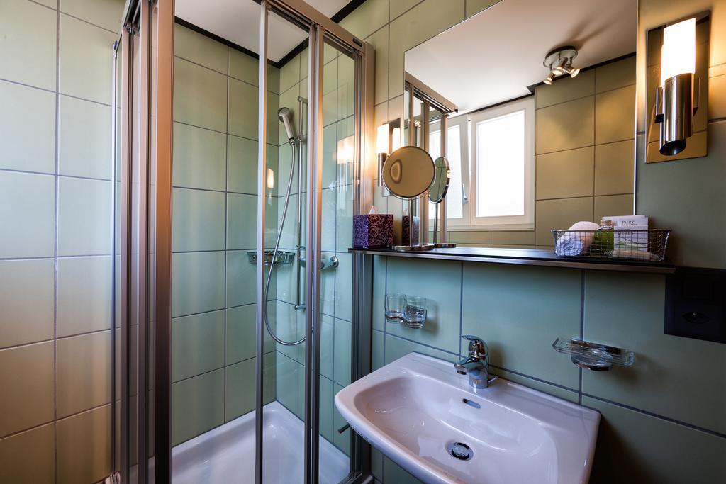 Hotel Schoenegg Wengen Zewnętrze zdjęcie
